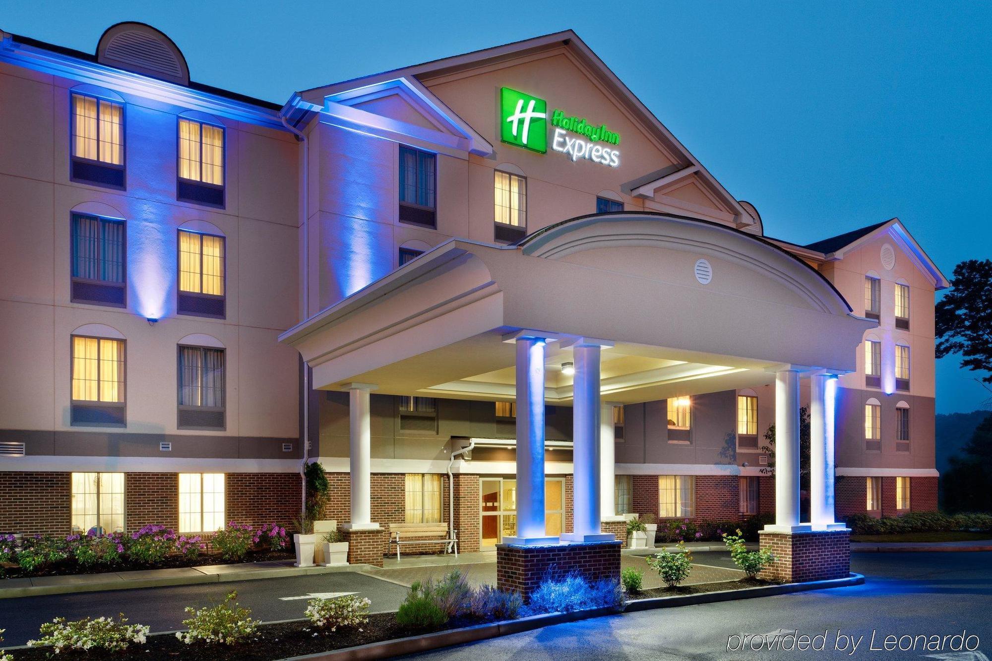 Holiday Inn Express Haskell-Wayne Area By Ihg Eksteriør bilde