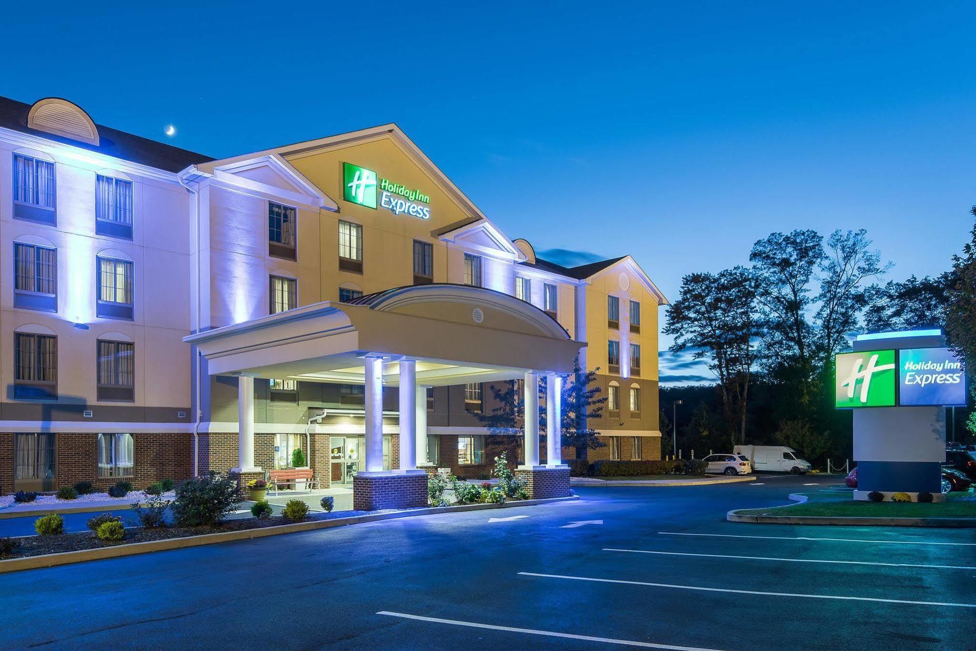 Holiday Inn Express Haskell-Wayne Area By Ihg Eksteriør bilde